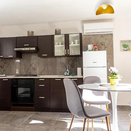 Studio Apartman Planb, Self Check In Osijek Exterior foto